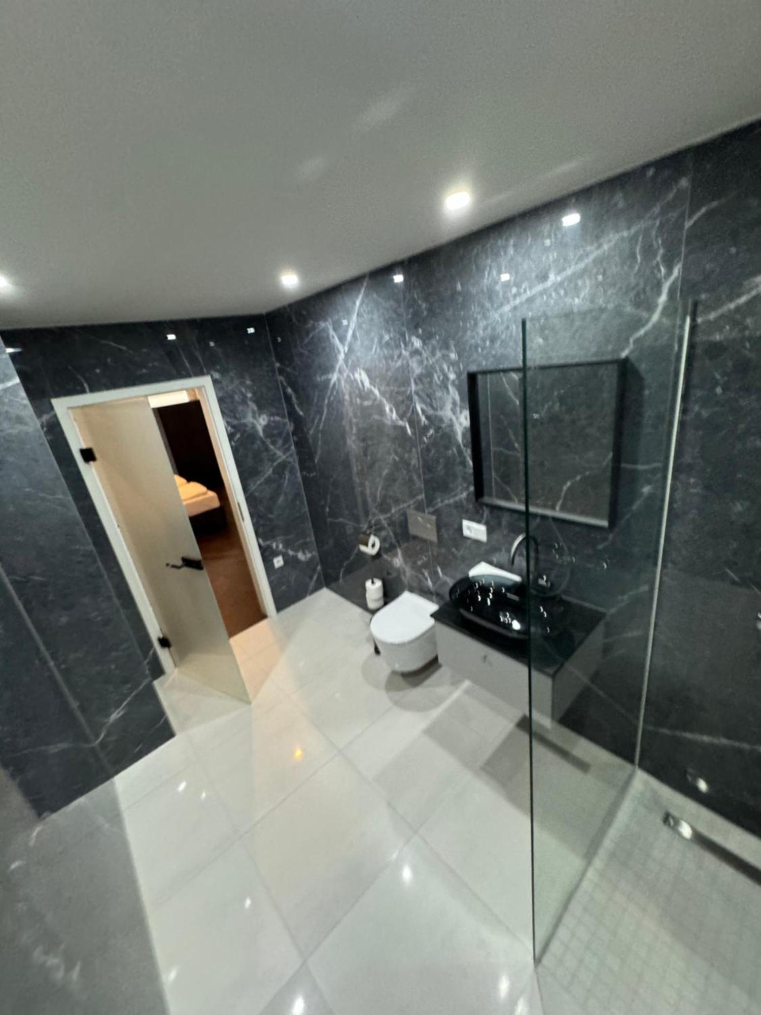 Design Apartment In The Centre Of ウィーン エクステリア 写真